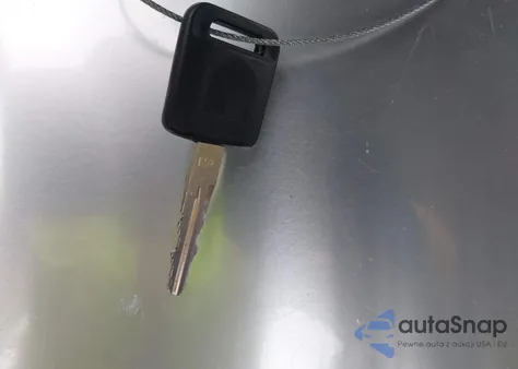 2010 Nissan Sentra 2.0S from USA, damaged, VIN 3N1AB6AP0AL637541